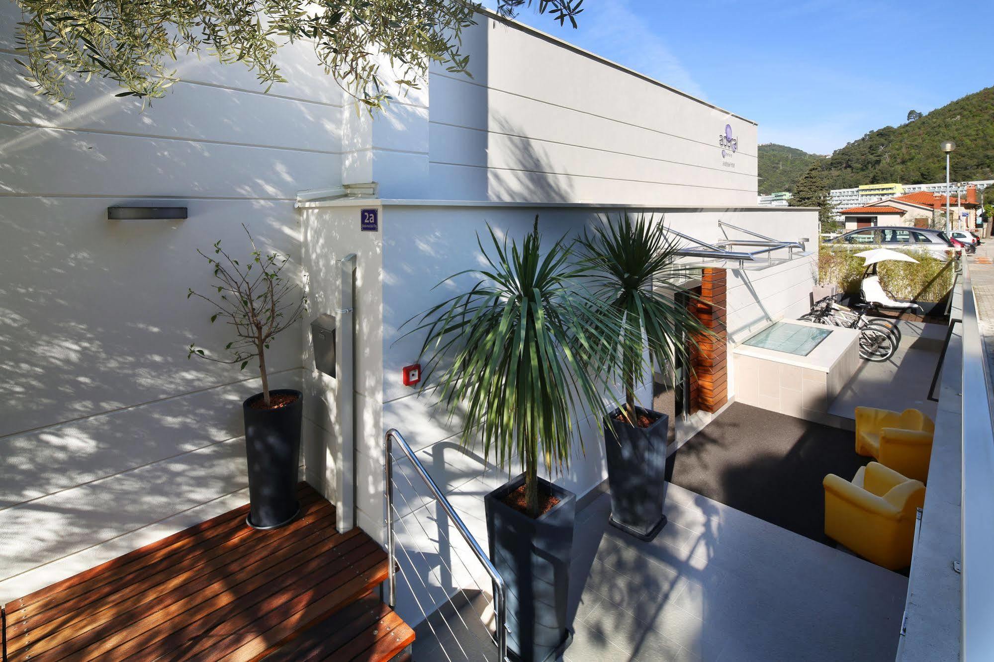Boutique Hotel Adoral Rabac Luaran gambar